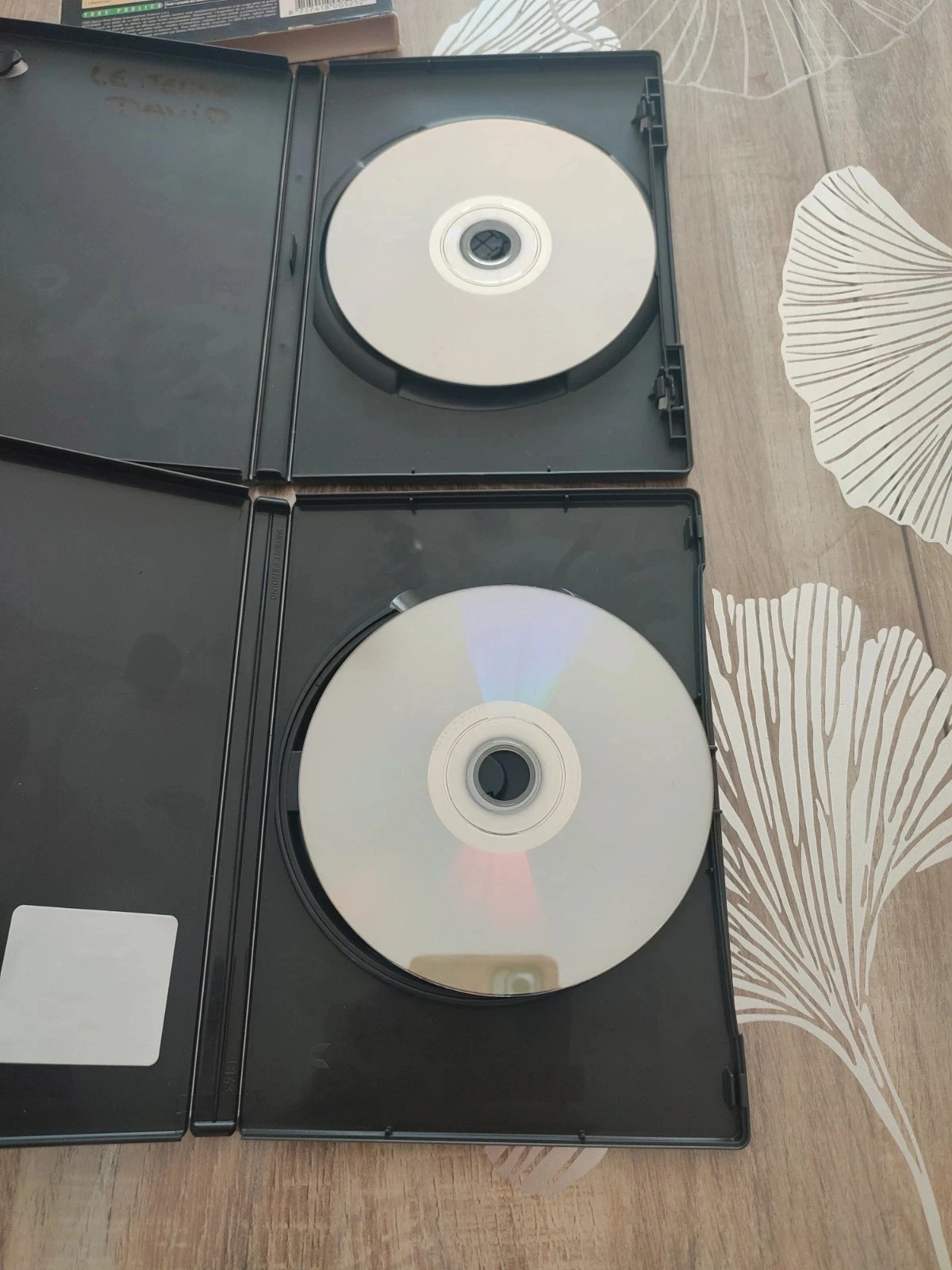 Lote de dos DVD de acción de Nicolas Cage – photo 5